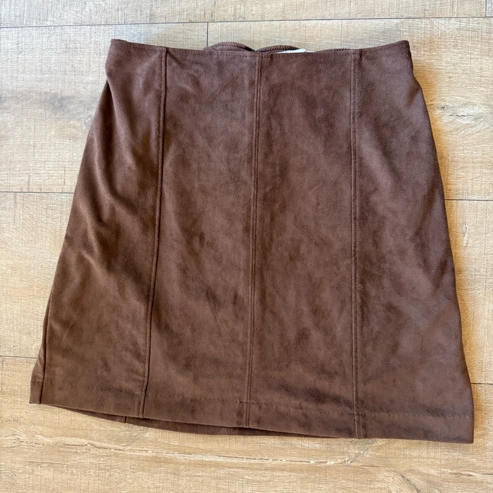 Abercrombie & Fitch Chocolate Brown Vegan Suede A-Line Zip Mini Skirt XS twee